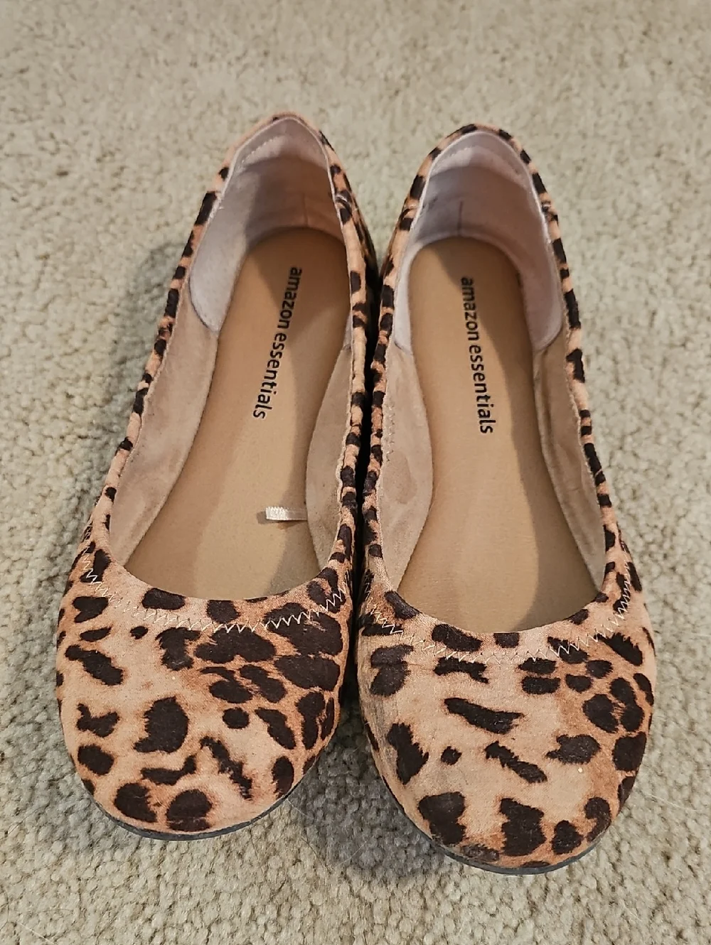 Amazon Essentials Leopard Ballet Flats in Tan and Black